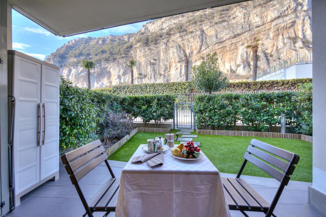 Sun And Wind - Holiday Apartment - Happy Rentals Arco Exterior foto